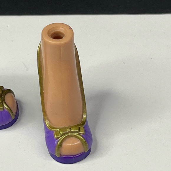 Bratz Versace Princess High Heel Shoes Purple & Gold - Picture 3 of 8